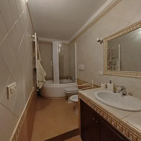 Helga's Howme Apartamento Bari